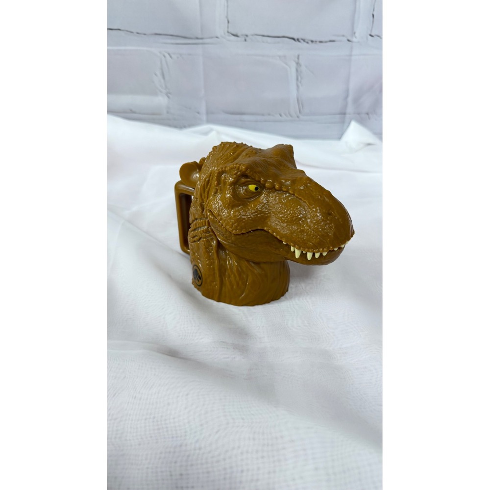 Jurassic World T-Rex Head Plastic Mug Universal Studios Brown Dinosaur Drinkware